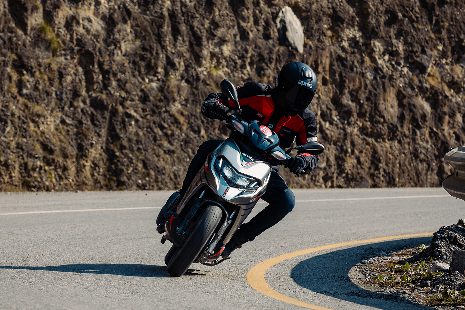 Aprilia Conquers Lubra Pass